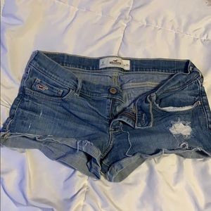 size 9 holister shorts